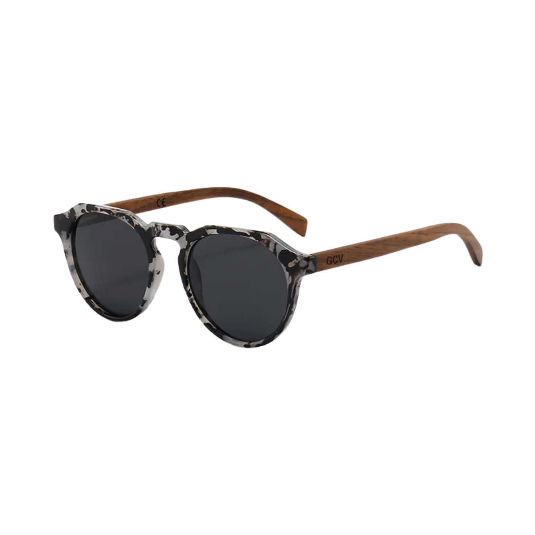 GCV HORIZON BLACK™ – Premium Polarized Sunglasses with Natural Walnut Finish